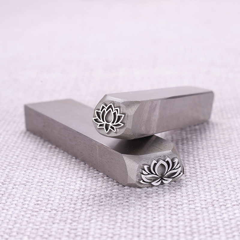 Lotus Flower Design Metal Stam - đánh giá và giá Leatherwork Flowers