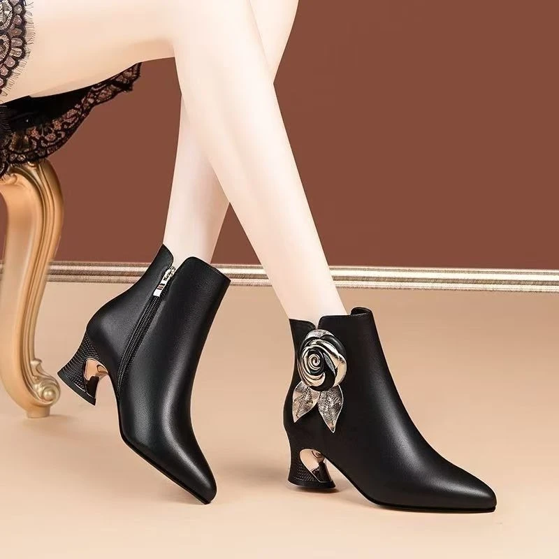 Autumn Winter Booties Leather  - đánh giá và giá Leatherwork Flowers