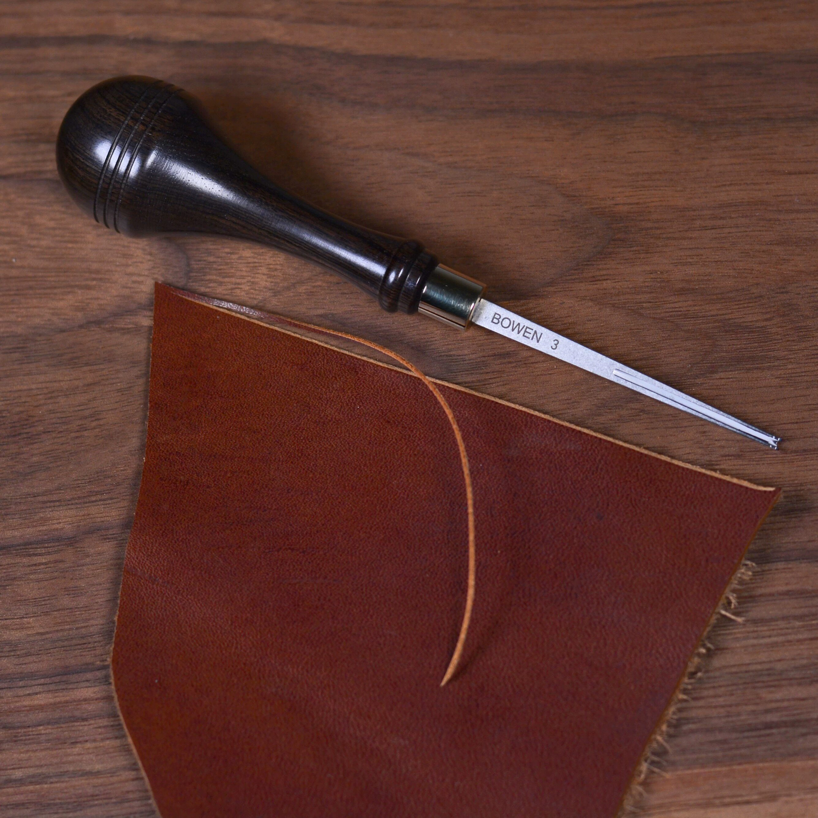 BOWEN M390 Powder Steel Leathe - đánh giá và giá Leather Edge Beveler