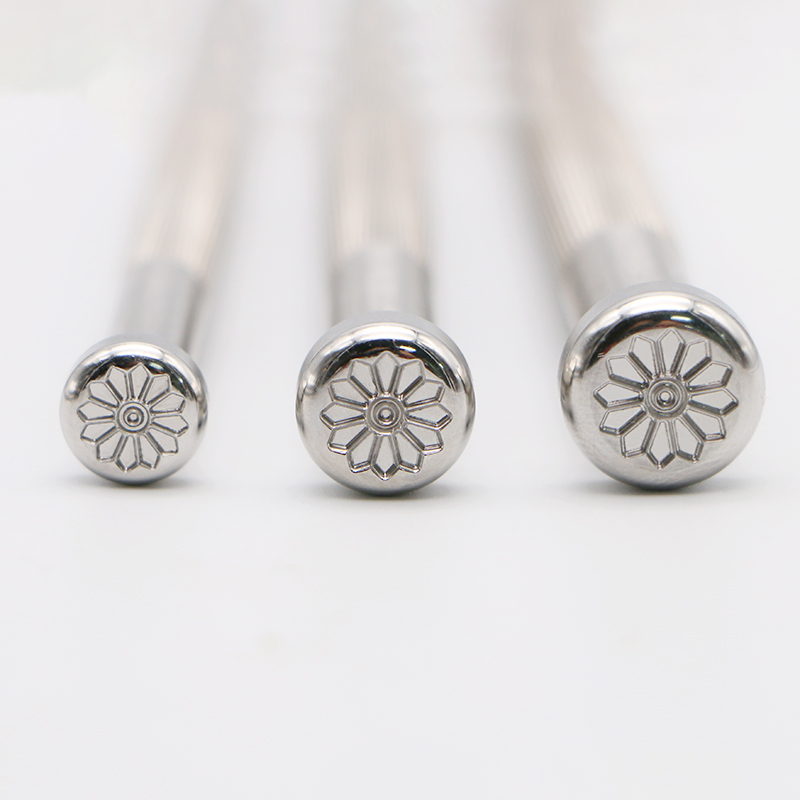 Flower Center Pattern J301  Le - đánh giá và giá Leatherwork Flowers
